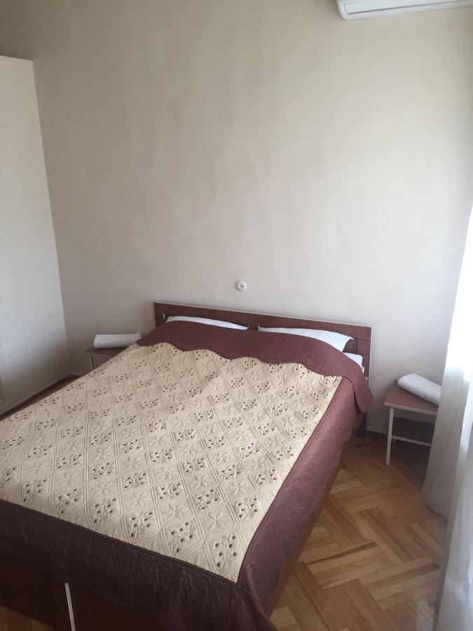 Host N1 Apartment Kutaisi Exterior foto